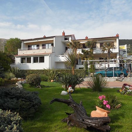Apartments Mihalic I Baška Eksteriør bilde