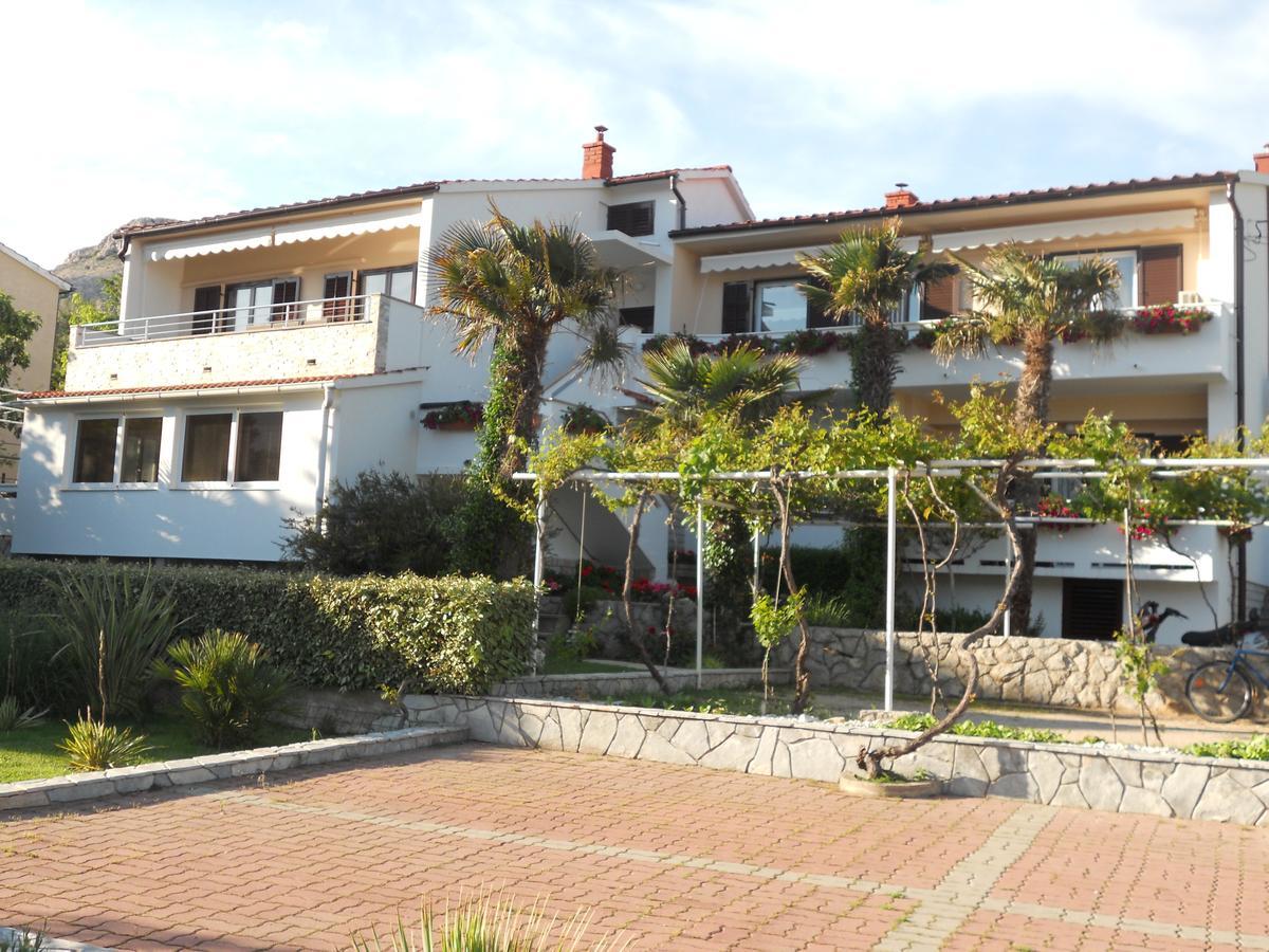 Apartments Mihalic I Baška Eksteriør bilde