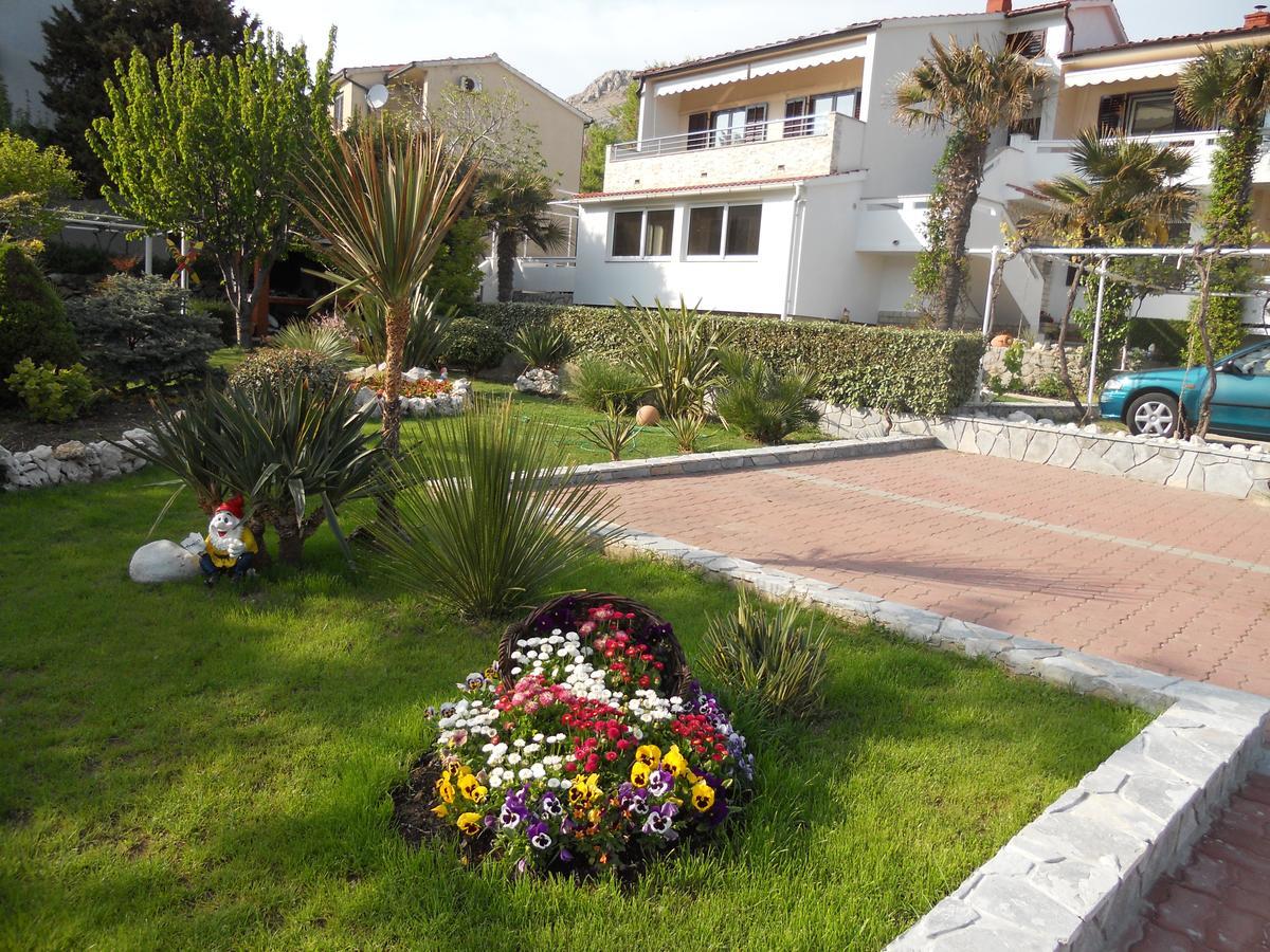 Apartments Mihalic I Baška Eksteriør bilde