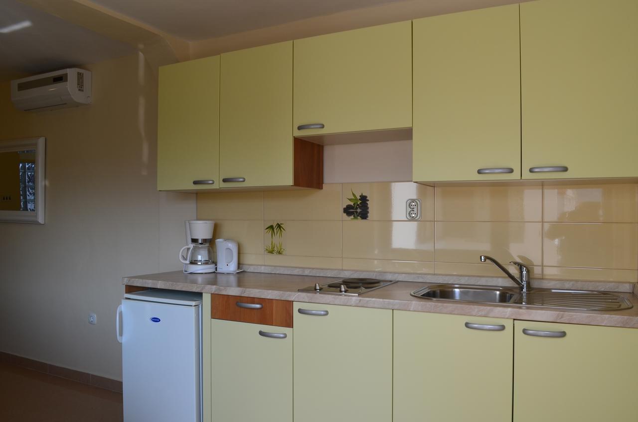 Apartments Mihalic I Baška Eksteriør bilde
