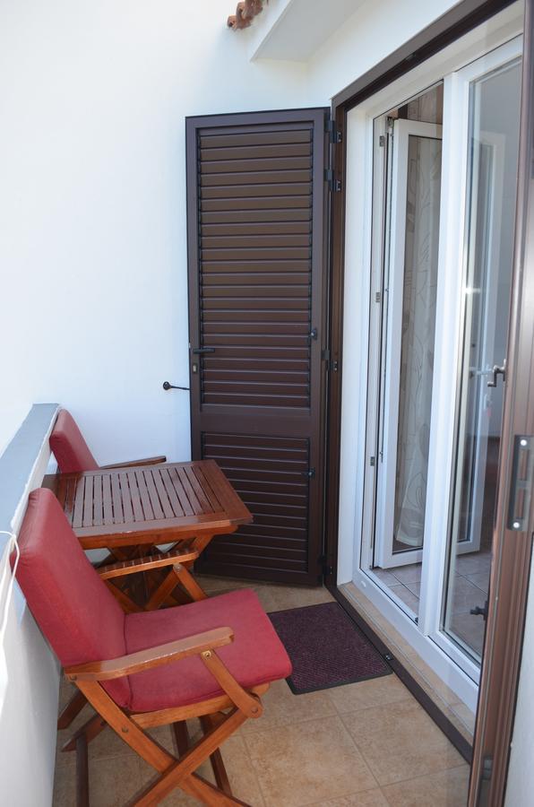 Apartments Mihalic I Baška Eksteriør bilde